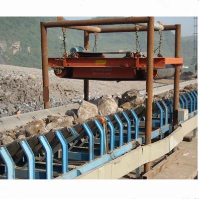 China Self Cleaning Magnetic Separator Belt Type Magnetic Separator for sale