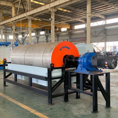 Chine Séparateur de minéraux à tambour Séparateur magnétique humide pour l'inspection vidéo en sortie dans l'exploitation minière de l'énergie à vendre
