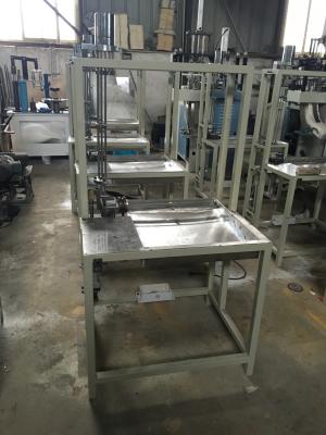 Chine Machine de papier jetable à grande vitesse de fabrication de cartons 4KW 380V pour la gamelle à vendre