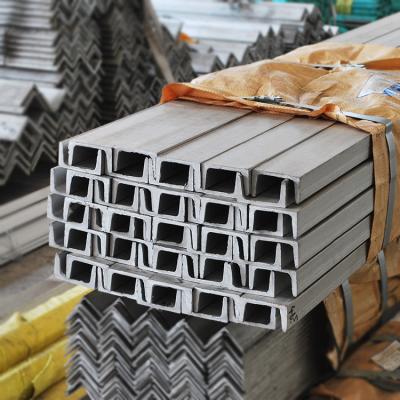 China Secciones de acero inoxidables laminadas en caliente chinas de la barra del canal U 304L 316 316L del fabricante 304 en venta