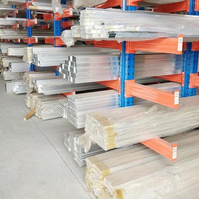 China Aisi 8Mm 10mm 201 202 304 316 321 420J2 Stainless Steel Square Bright Bar Rods Suppliers for sale
