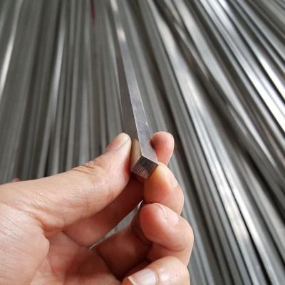 China El mejor precio el 10Mm 201 202 304 316l 316 430 comunes de Roces de acero inoxidables de la barra cuadrada 904L en venta