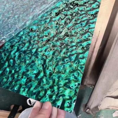 Chine Plat décoratif 310S 316 316L 416 1.5Mm de feuille de l'eau en acier carrée inoxydable de finition de miroir à vendre