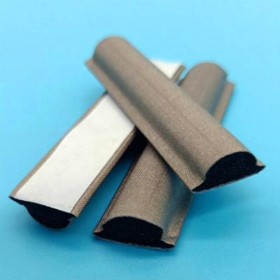 China Emi Protección de tejido conductor sobre junta de espuma diferentes modelos para RF puerta en venta