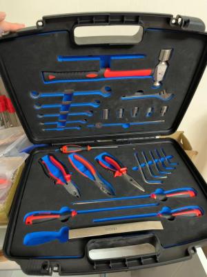 China Kit de ferramentas não ferrosas pretas para reparação de scanners de ressonância magnética à venda