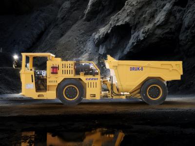 Chine DERUI DRUK-8 Compact Underground Gold  Mine loader Copper mine loader truck mining truck à vendre
