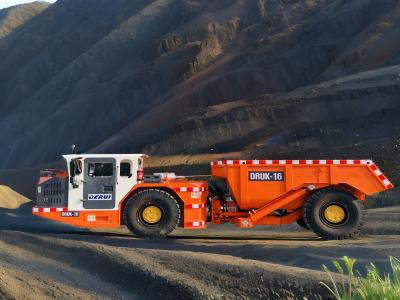 China ODM Underground Articulated Truck Volvo Underground Mining Trucks for sale