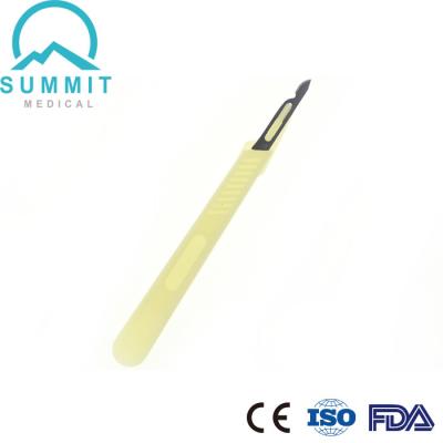 Chine Lame chirurgicale de scalpel de poignée en plastique pour Dermaplanning à vendre