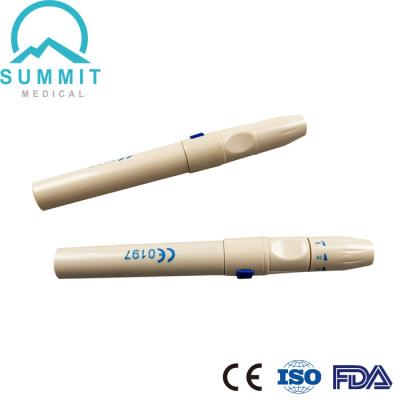 中国 5深さの血のテストのための調節可能な血尖頭アーチのペン指の穴あけ器 販売のため