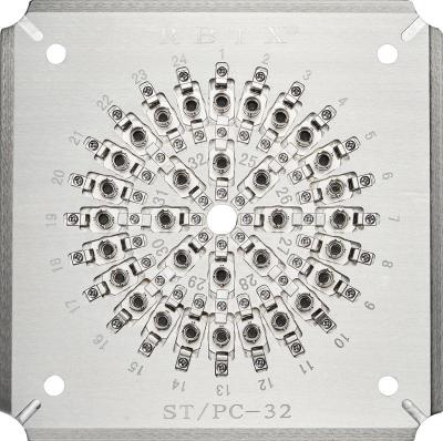 中国 STPC32 ポーリングホルダー 32 ポート ST/PC 光ファイバーパッチコードコネクタ 販売のため