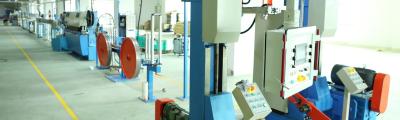 China Linha de produção de revestimento Máquina de revestimento de cabos ópticos ao ar livre à venda