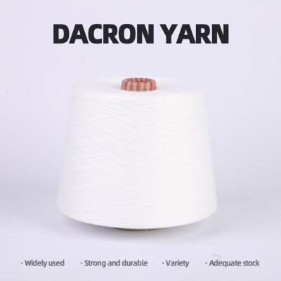China 100% Ring Spun Polyester Knitting Yarn voor Bestand de Schuring van de Kledingstukstof Te koop