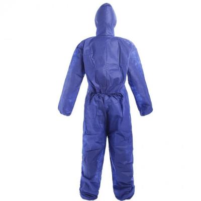 China Non Woven Breathable Disposable Coveralls Fluid Resistant Eco Friendly for sale