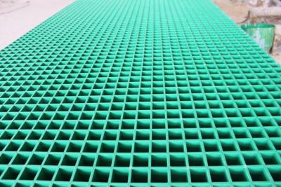 China 38*38*30mm Offshore Heavy Duty Grating GRP FRP Walkway Plastic Grating for sale
