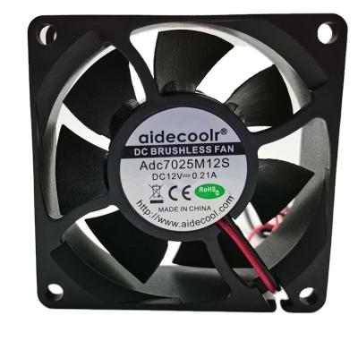 China Garage 7025 Small DC Cooling Fans Lightweight Electric Black Color for sale