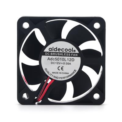 China 12V Brushless DC Axial Cooling Fan 50x50x10mm Black Flange Mount for sale