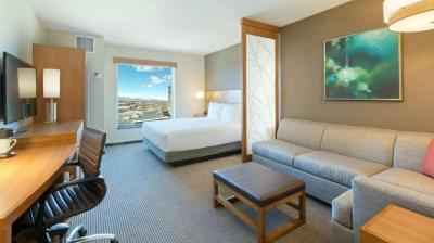 China Da mobília comercial do hotel do projeto moderno as camas dobro luxuosas da sala de hotel projetam à venda