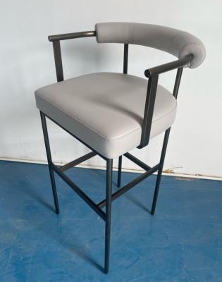 China High Density Sponge Wrapped Vinyl Barstool Chair With Metal Stainless Steel à venda