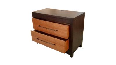 China Double Drawer Wooden Hotel Room Dresser / Long Handle Luxury Bedroom Furniture for sale