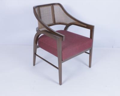 Chine Pas plié personnalisé moderne fauteuil à dos haut en tissu cadre en bois à vendre