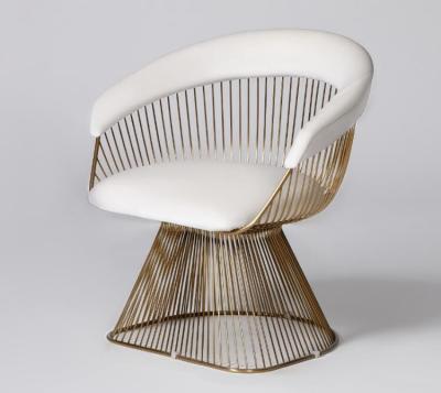Китай Белые кресла живущей комнаты ткани бархата с отполированным латунным металлом Bas продается