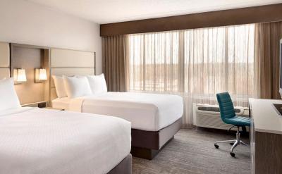 中国 デラックスな最高のホテルの部屋の家具の固体カシ木標準はカスタマイズする 販売のため