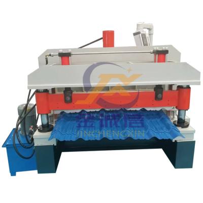 China PLC Control Color Glazed Tile Roll Forming Machine Hydraulic Cutting Long Service for sale
