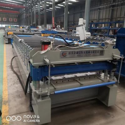 China PPGL Roof Panel Roll Forming Machine 15m/Min Roof Tile Forming Machine for sale