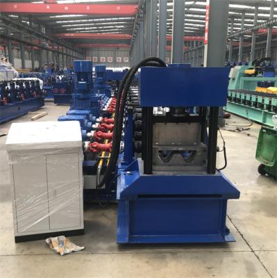 China Gearbox W Shaped Highway Guardrail Forming Machine 380V For Road​ for sale
