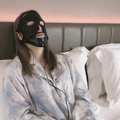 Китай Микро- настоящая маска ткани иона серебра лицевого щитка гермошлема EMS повторно использовала прибор абсорбции заботы кожи продается