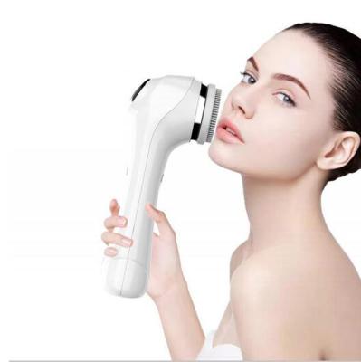 中国 深いクリーニングに携帯用に顔に清潔になることは電気表面ブラシ洗剤にブラシをかける 販売のため