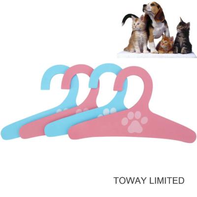China Cute Wood Dog Clothes Hangers Pet Apparel Display Accessories for sale