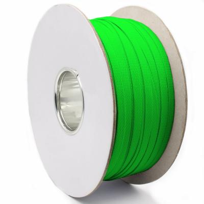 China Halogen Free Green Flexible Wire Mesh Sleeve, PET Expandable Braid Sleeving for sale