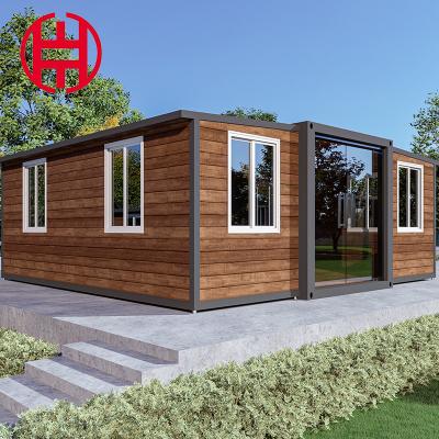 China 2023 Cost 40ft Prefab Shipping Container Homes with Customized Color Steel Frames for sale