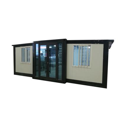 China 5 Room 3 Bedroom Container House With Prefab Bathroom And Sandwich Panel Design for sale