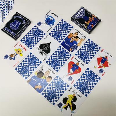 China Custsom Playing Card Board Game Basketball Football Poker Cards Foil Stamping With Boxes en venta