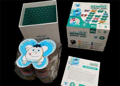 Chine Les cartes 100% éducatives en plastique de fabrication faites sur commande de PVC refroidissent des jeux de société pour la famille à vendre