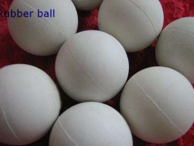 China Low Temprature Resistant HNBR Solid Industrial Ball , Rubber Medicine Ball for sale