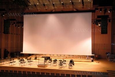 China Large Scale 400 Inch Motorized Projector Screen Remote Control For Event for sale