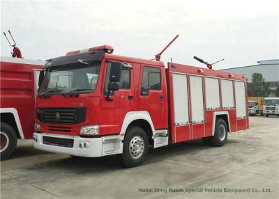 Chine Camion de lutte contre l'incendie de Howo 4x2 avec la vitesse maximum 102km/h de poudre sèche de 1000 litres à vendre
