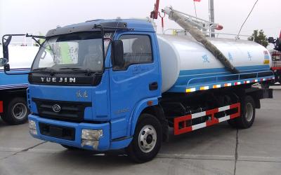 China Customized Small Septic Vacuum Trucks / Sewage Cleaning Truck 1300 Gallons for sale