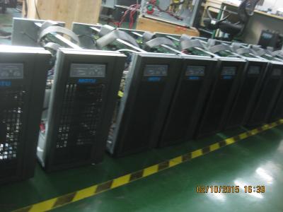 Κίνα Σε απευθείας σύνδεση τάση εισαγωγής παροχής ηλεκτρικού ρεύματος υψηλής συχνότητας Uninterruptible 6KVA 220V προς πώληση