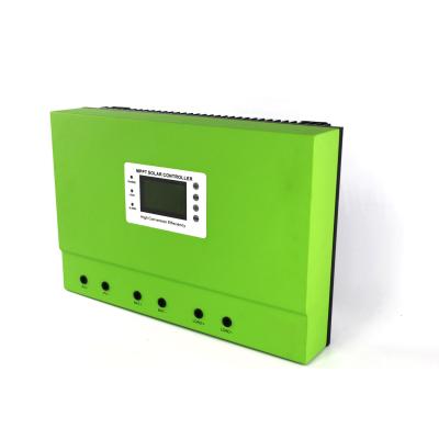 China MMPT Solar Power Inverter 100A Current 12V / 24V With 3 Years Warranty for sale