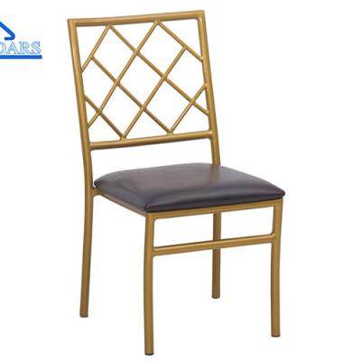 Chine Wholesale Stackable Outdoor/Indoor Hotel Banquet Wedding Event Party Tent Accessories Chairs for sale à vendre