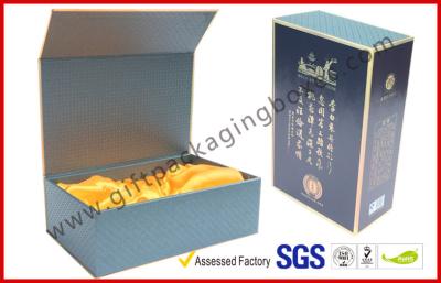 China Cajas de regalo de papel negras de lujo del triunfo con la impresión de oro por encargo en venta
