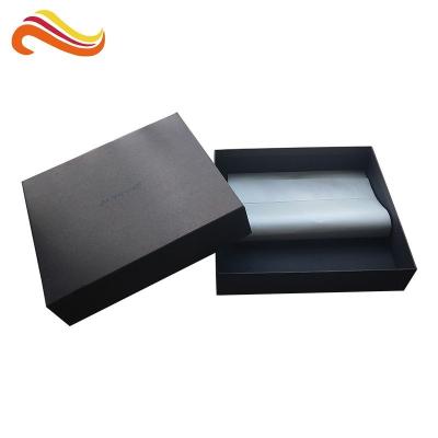 China Tissue Paper Recycled Packaging Box , Handmade Cardboard Gift Box With Lid for sale