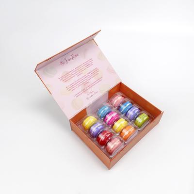 China Cajas de empaquetado del chocolate plegable de encargo de Macaron con la bandeja de la ampolla en venta