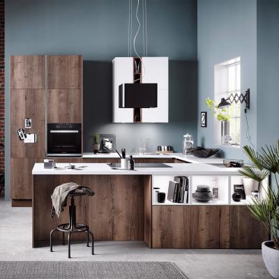 中国 U Shape Kitchen Furniture Design Wood Veneer Kitchen Cabinet China For Wholesales 販売のため