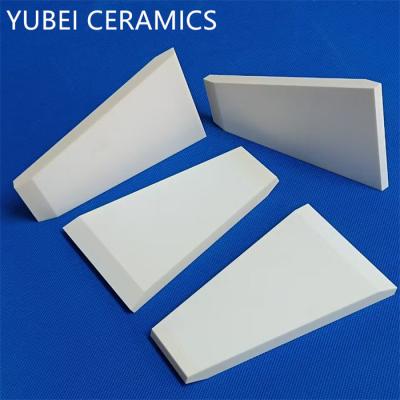China Custom Trapezoidal Alumina Ceramic Plates Corrosion Resistant Ceramic Boards for sale