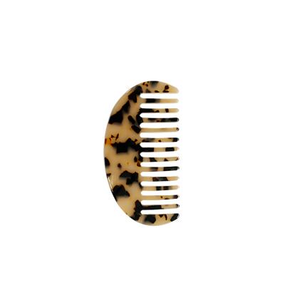 China New Arrival Hairdressing Anti static Acetic Acid Plate Leopard Hair Comb Customized Logo Combs for sale